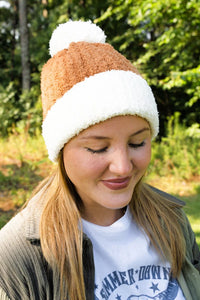 Cozy Pom Pom Beanie - 2 COLORS