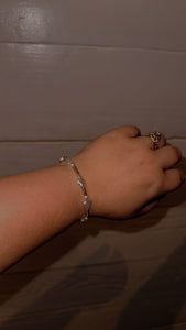 Pearl and Gold Simple Bracelet