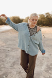 One Off! 2X/3X Blue Gauze Style Bu5443 tton Up With Concho Buttons!
