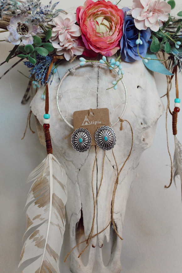 Turquoise concho studs